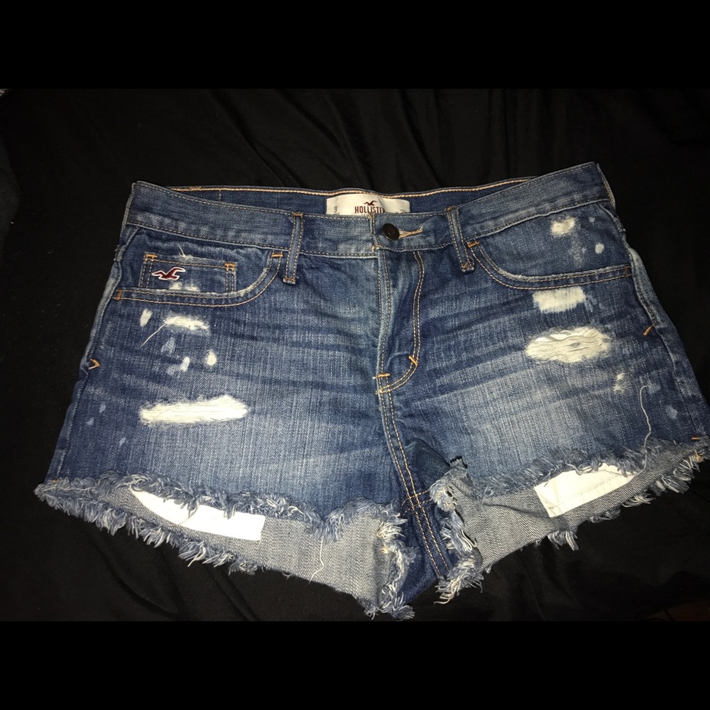 Hollister cut offs